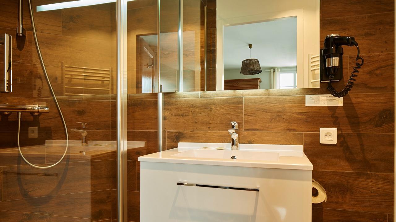 Logis Hotel La Chaize Ноармутие-ан-л'Ил Екстериор снимка